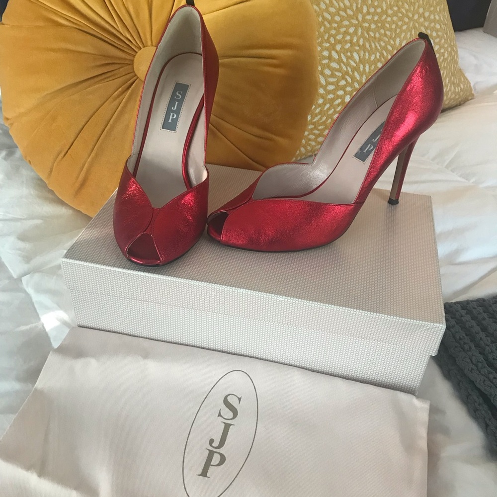 Sarah Jessica Parker Red Heels